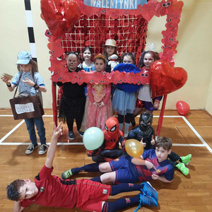 Bal karnawałowo-walentynkowy w klasach 1-3